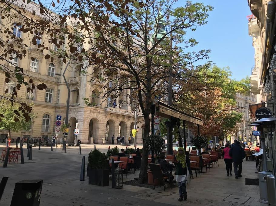 Stylish Apartment Near The River Budapest Luaran gambar